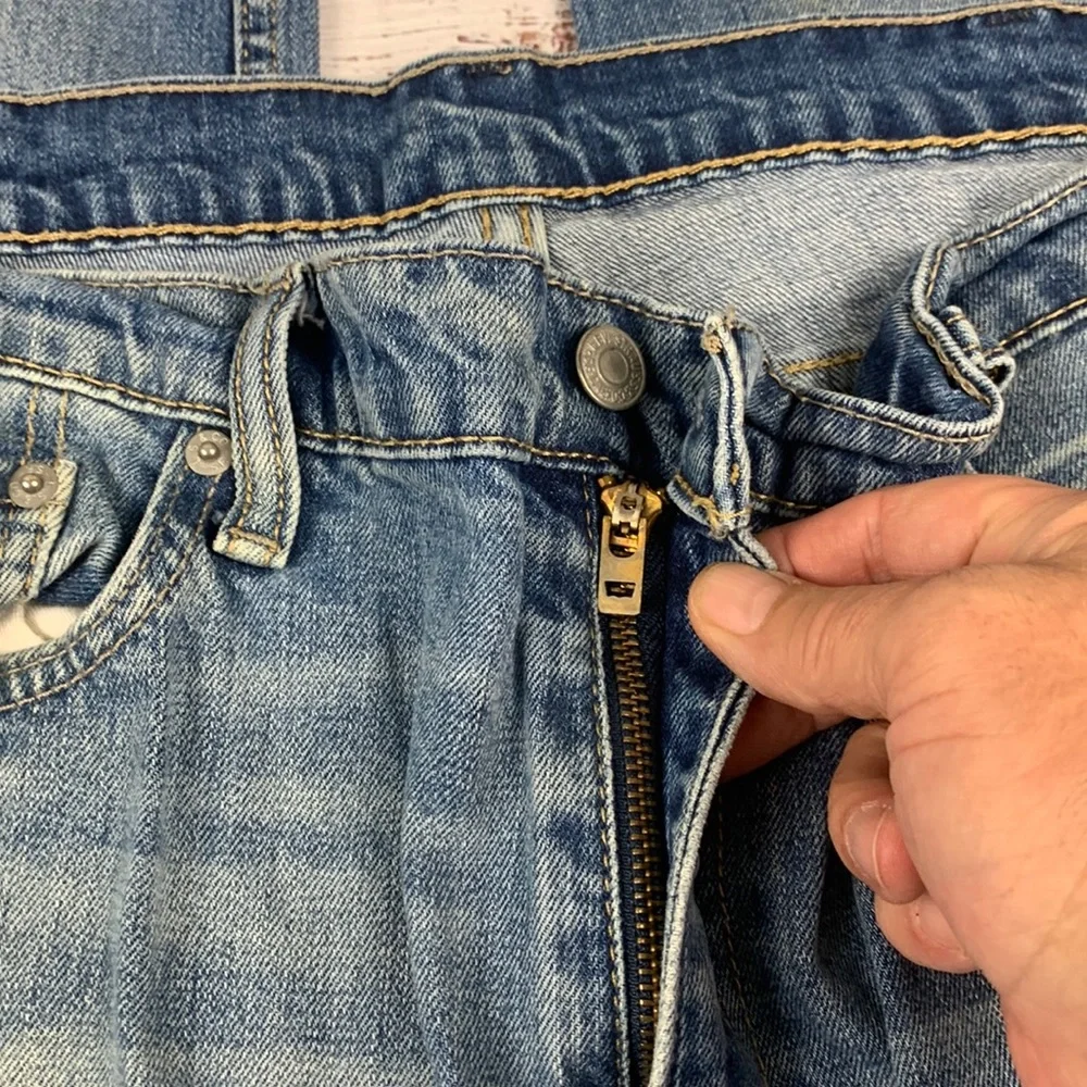 Levi’s straight leg 513 blue jeans sz 38 x 30 - Picture 3 of 12